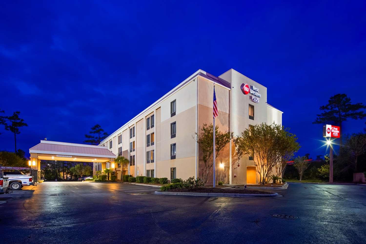 Best Western Plus Wilmington / Wrightsville Beach Exterior photo